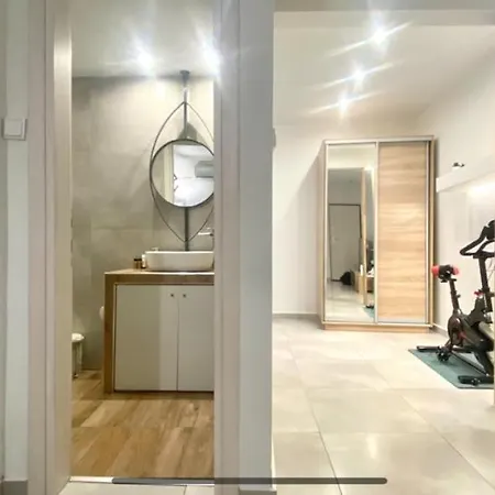 45sqm , Center , 20m Tsimiski Str , 65