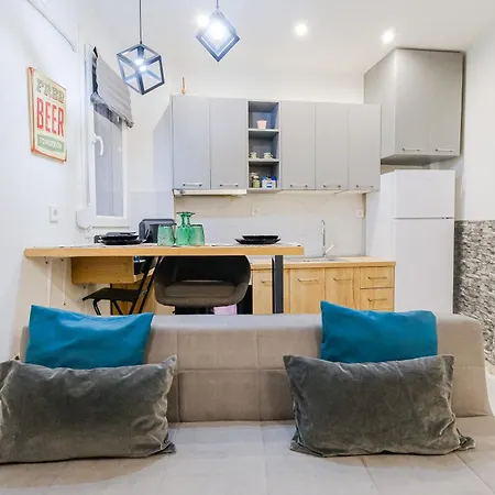 45sqm , Center , 20m Tsimiski Str , 65