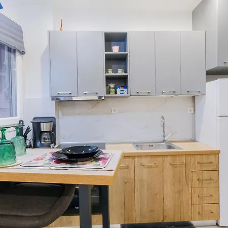 45sqm , Center , 20m Tsimiski Str , 65