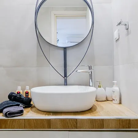 Lejlighed 45sqm , Center , 20m Tsimiski Str , 65