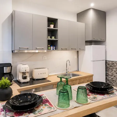 45sqm , Center , 20m Tsimiski Str , 65