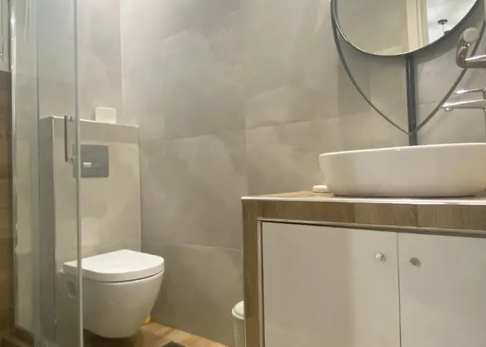 45sqm , Center , 20m Tsimiski Str , 65