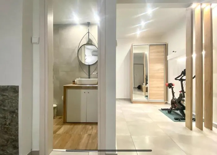 45sqm , Center , 20m Tsimiski Str , 65